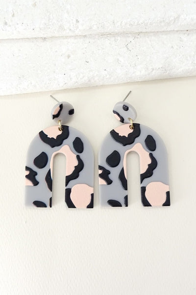 U-SHAPE ANIMAL PRINT ACRYLIC EAR | 40E024