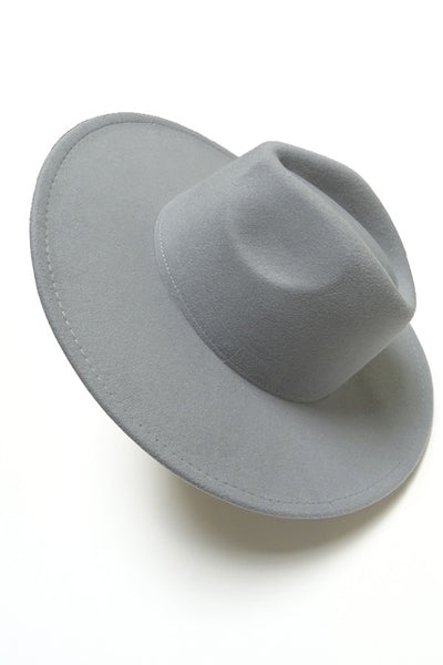 A VINTAGE PLAIN FEDORA HAT | 40HW012