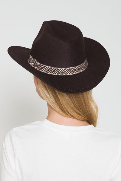 A VINTAGE CLASSIC COW BOY HAT WITH AZTEC TRIM | 40HW313