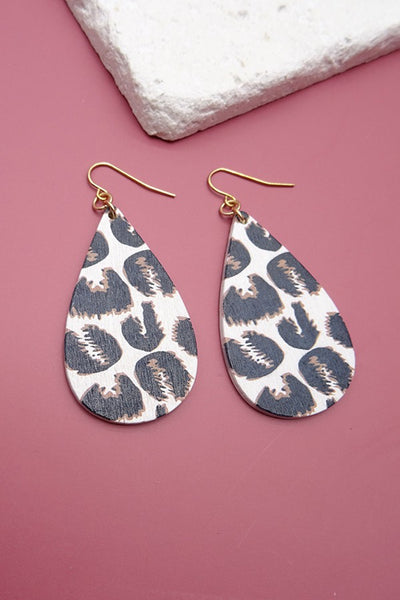 LEOPARD PRINT TEARDROP WOODEN EARRINGS | 31E21338