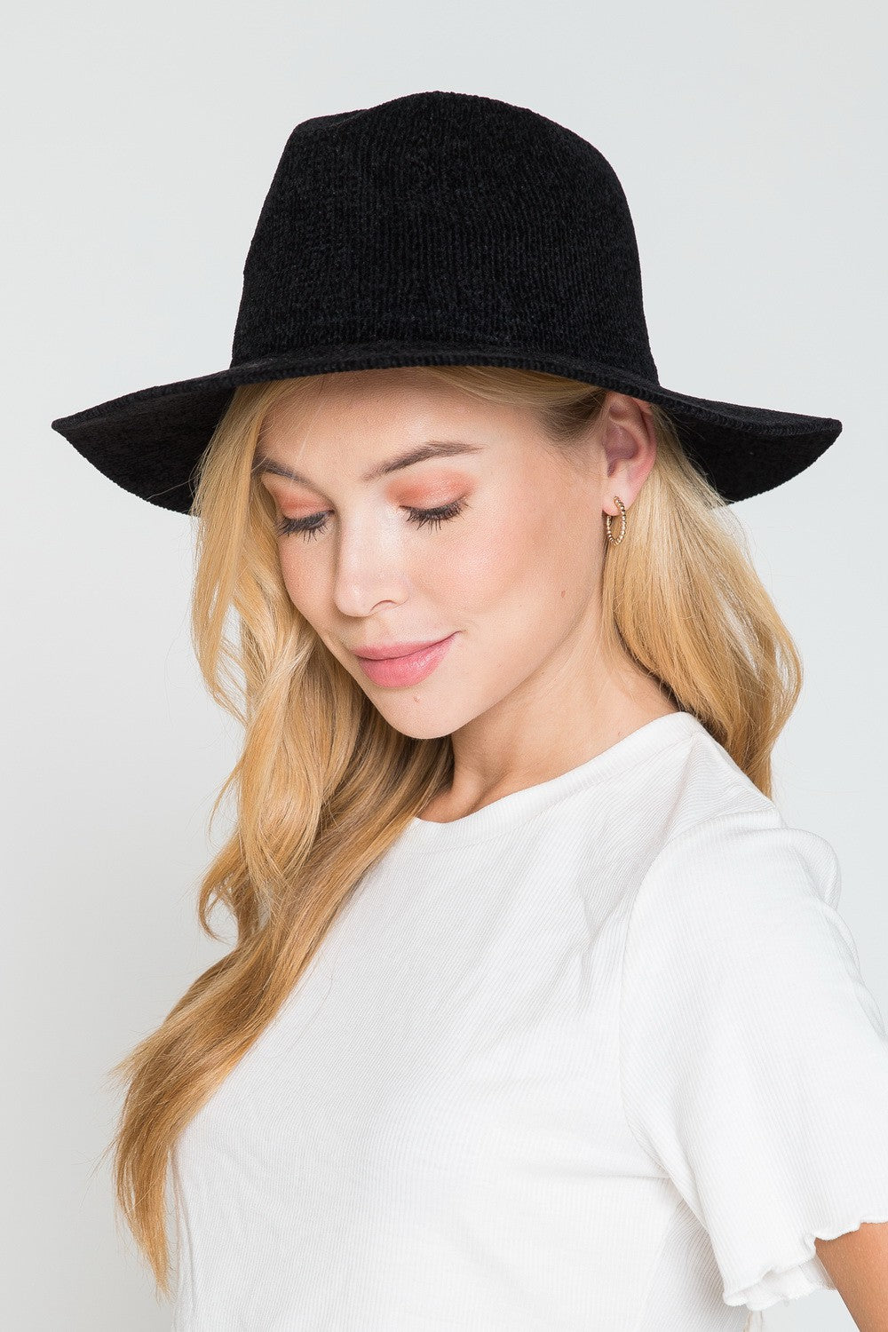 SOFTEST LIGHT WEIGHT VELVET FEDORA HAT | 40HW315