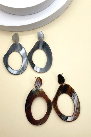 TWO TONE IRREGULAR SHAPE DROP EARRING | 40E187