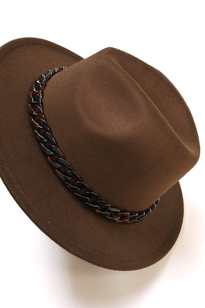 CLASSIC FEDORA HAT WITH TORTOISE CHAIN | 40HW215