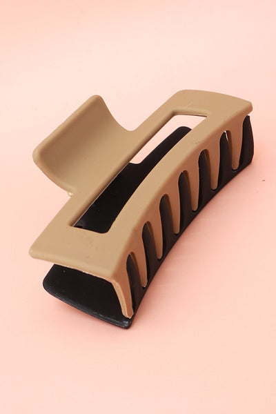 MATTE JUMBO COLOR BLOCK CLAW HAIR CLIP | 40H396