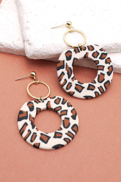 ANIMAL PRINT ROUND POLYMER EARRINGS | 40E197