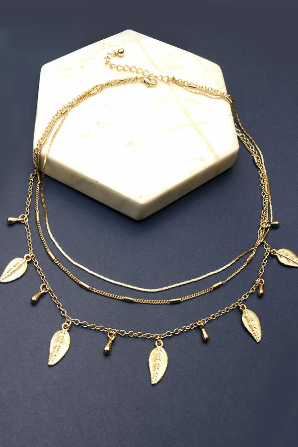 LEAF CHARM MULTILAYER NECKLACE | 47N19466