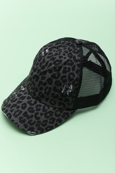 PREMIUM DISTRESS MESH BACK BASEBALL CAP | 40HW700