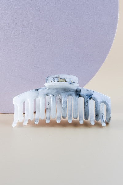 OVER SIZED MARBLEIZED HAIR CLAW CLIP | 40H414