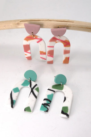 U SHAPE DROP EARRINGS | 40E200