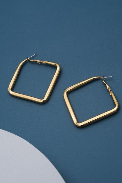 SQUARE HOLLOW HOOP EARRINGS | 31E21761