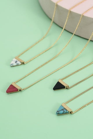 CLASSIC MINI TRIANGLE NATURAL STONE NECKLACE | 470118698