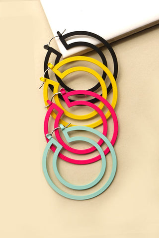 MATTE CUT OUT HOOP EARRINGS | 31E22367