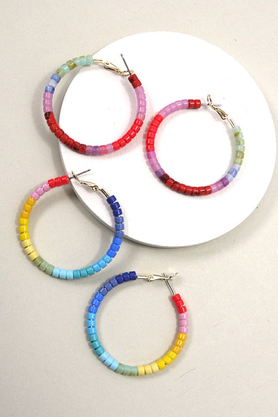 ACRYLIC BEAD HOOP EARRINGS | 10E3011742